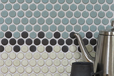 Japanese ceramic tile Photo:PENNY ROUND